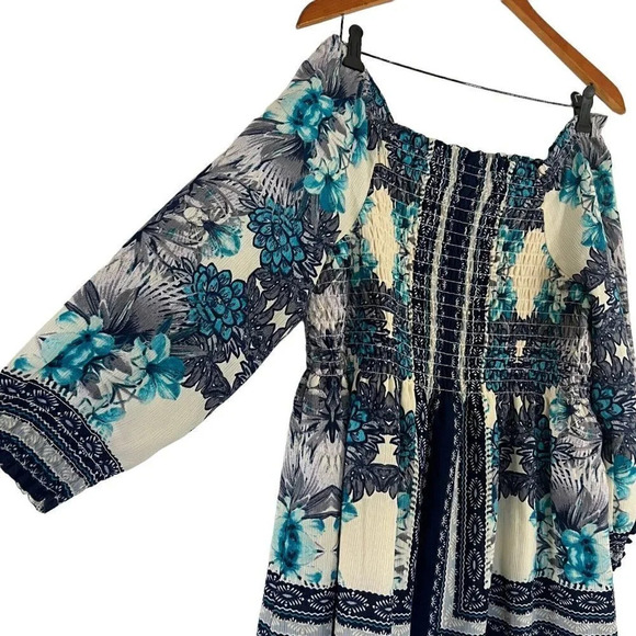 Luxology Dress Blue and White Floral Knee Length Ruched Elastic Chest Lined Poly - Picture 4 of 12